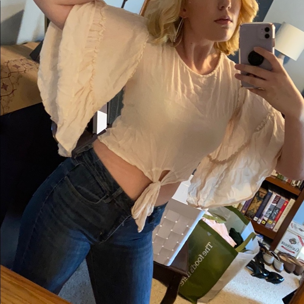 Ruffled top